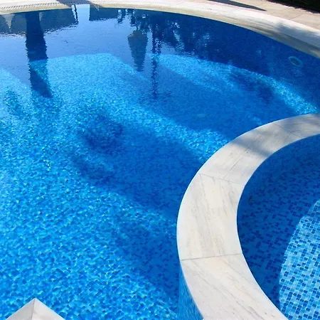 Angela Boutique Hotel 5*